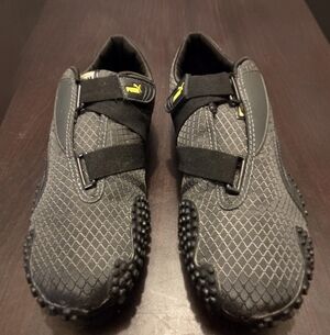 &🆕️Listing&-Mens-Puma Black and Gray Athletic Shoes